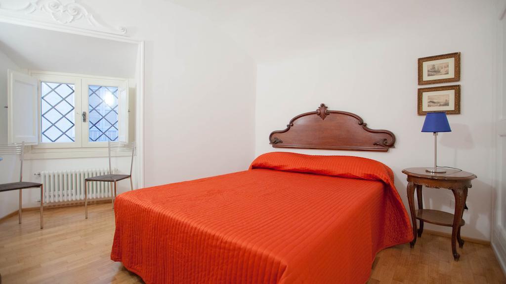 City Center Apartment Rome Bilik gambar